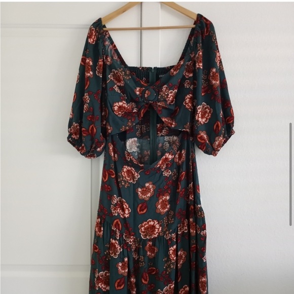 MINK PINK Olivia Midi Dress in Green. - Picture 5 of 13